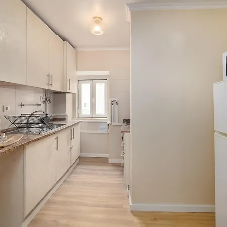 Bica Downtown Apartment *