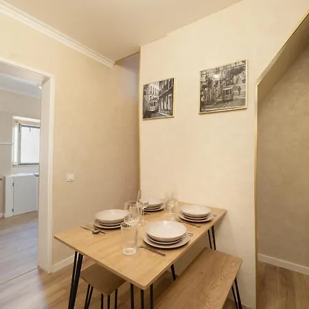Bica Downtown Apartment